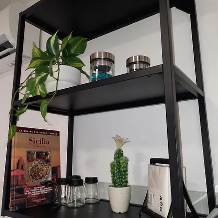 Apartament Damaste' *