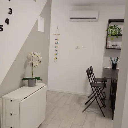 Apartament Damaste'