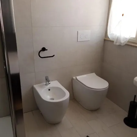 Damaste' Casa Vacanze Apartment *