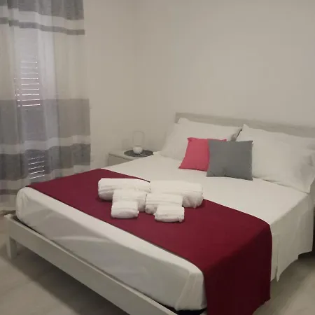 Apartament Damaste'